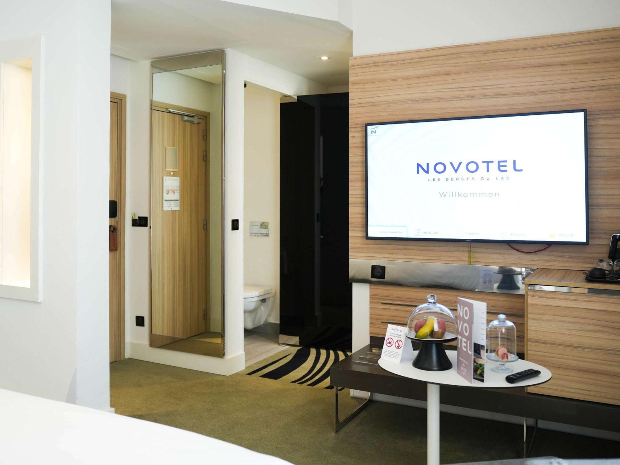Novotel Tunis Lac Exteriör bild