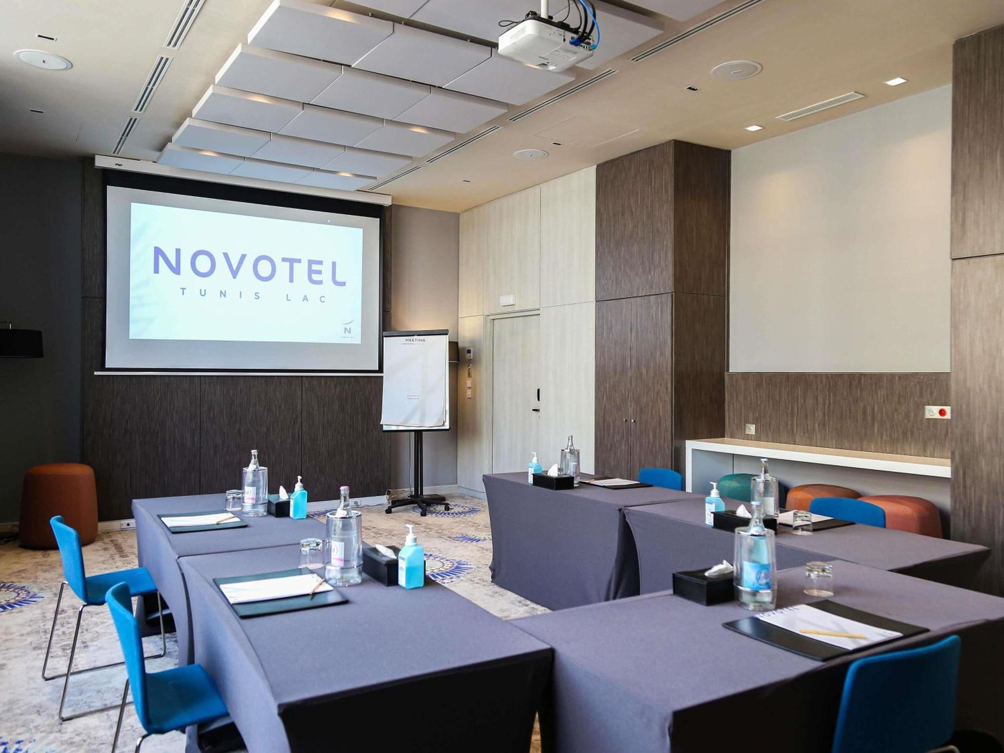Novotel Tunis Lac Exteriör bild